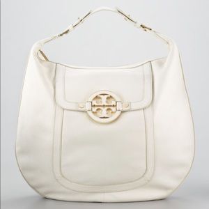 Tory Burch Amanda hobo bag